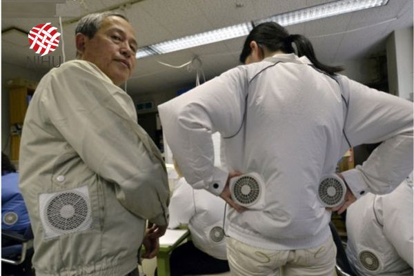 áo có quạt điều hòa